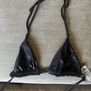 Good American Black String Triangle Bikini Top. Black, size 1.